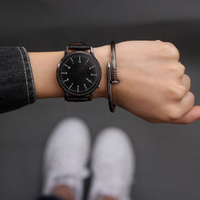 Load image into Gallery viewer, Couple Watches 2019 New Fashion Leather Lover&#39;s Watches Simple Couple Watch Gifts  for Men Women Clock Pareja Pair watch